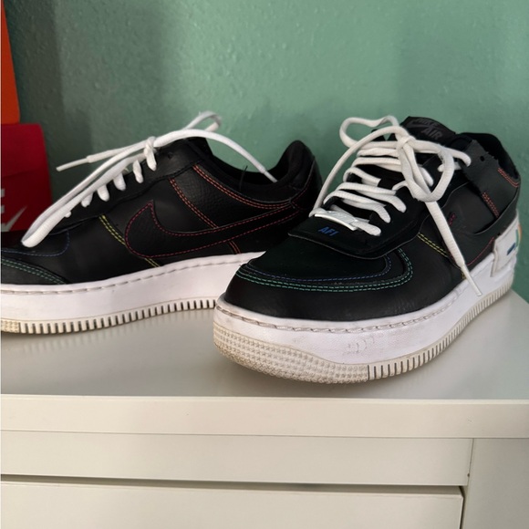 The Nike Air Force 1 Shadow with rainbow stitching - Picture 6 of 7